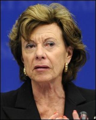 Neelie Kroes