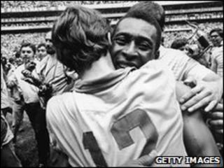 Pele celebrates Brazil's 1970 World Cup triumph