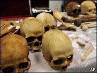 Skulls and bones displayed by police in Thessaloniki, Greece, 24 May 2010