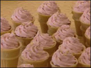 Cakes at Berwyn Bakery