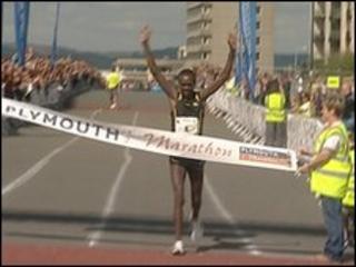 2010 winner Jean Ndayisenga