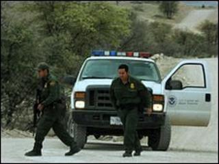US border patrol agents - file picture