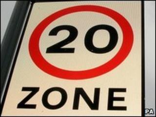 20mph zone sign