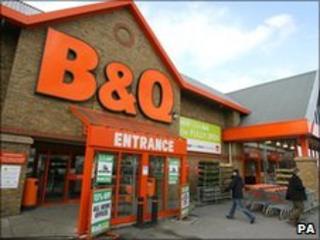 B&Q store