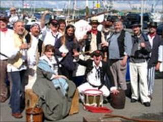 Sea Shanty performer in 2008