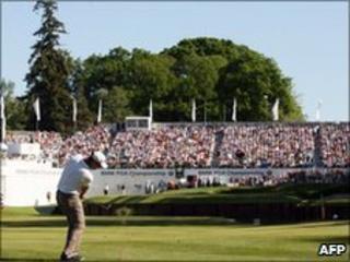 Golfer Simon Khan playing at Wentworth