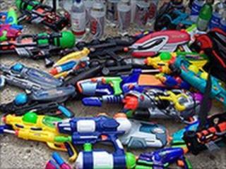 Water pistols