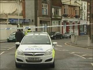 Shooting outside Luton nightclub