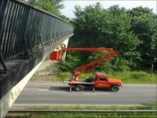 Structural inspection vehicle