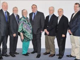 Prof Gerry McCormac, Prof Frank Stephen, Prof Elinor Ostrom, Alex Salmond, Prof Oliver Williamson, Prof Pablo Spiller and Prof Roger Sugden