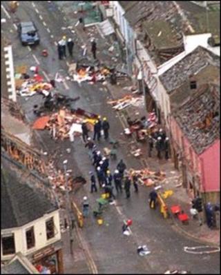 The 1998 explosion killed 29 people and unborn twins