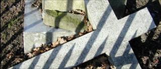 Cross in graveyard
