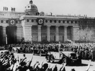 Hitler in Vienna, 1938