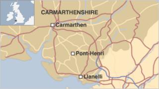 Map showing Pont-Henri, Carmarthenshire