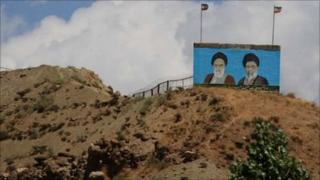 The view approaching the Turkish border with Iran
