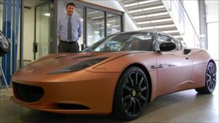 Chief engineer Steve Doyle with the Evora 414E concept