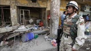 An Iraqi soldier in Kut, 4 Aug