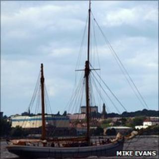 Mike Evans' photo of a boat on the River Mersey