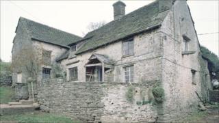 Llwyn Celyn (Photo: Royal Commission of the Ancient and Historic Monuments of Wales)