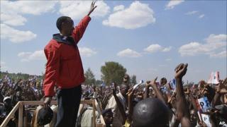 Paul Kagame in in Nyagatare 5.8.10