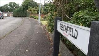 The device was discovered in the Beechfield area of Antrim
