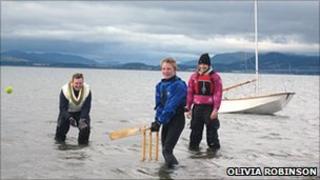 Cricket on Skate Bank. Pic: Olivia/Helen Robinson