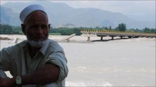 Broken bridge in Mingora