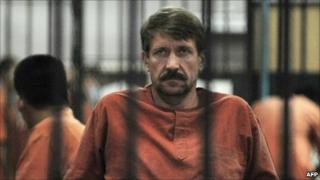 Viktor Bout at the Criminal Court in Bangkok, 20/08