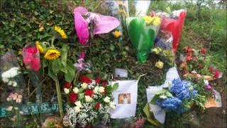 Tributes at Haut Croix