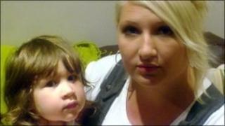 Amy Callaghan with daughter Tegan