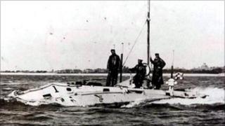 Holland One submarine
