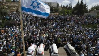 The funeral of four Israeli settlers killed on Tuesday by Palestinian gunmen in the Jewish settlement of Beit Haggai in the southern West Bank near Hebron - 1 September 2010