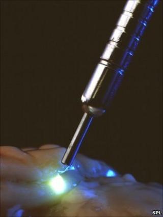 Fibre-optic probe