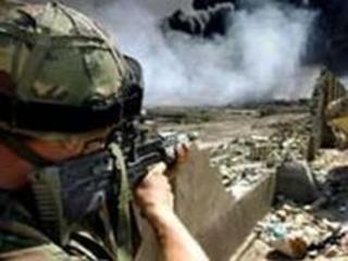 An Irish Guard on the outskirts of Basra