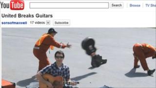 Видео United Breaks Guitars на YouTube
