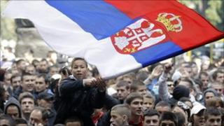 Anti-gay demonstrators, Belgrade, 11 Oct 2010