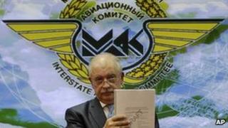 Mak official Oleg Yermolov presents the report in Moscow, 20 October