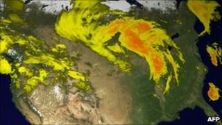 A map of the US, which shows the storm over the Midwest