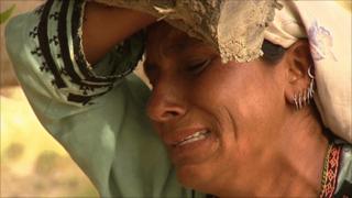 Flood victim Nimani Bakhsh in tears, Sindh province