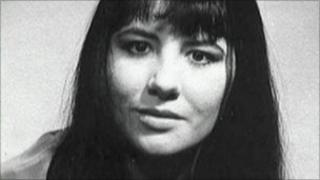 Carole Cross