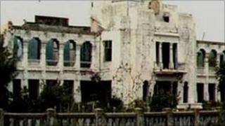 Jaffna library