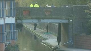 The Birmingham and Worcester Canal scene
