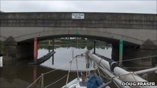 Kerse Road Bridge. Pic copyright Doug Fraser and licensed for reuse under Creative Commons Licence