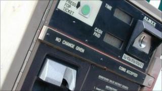 Pay and display ticket machine