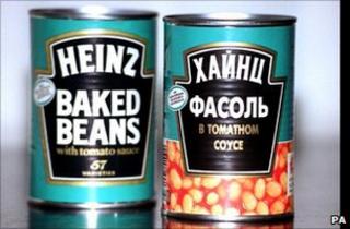 British and Russian tins of Heinz baked beans