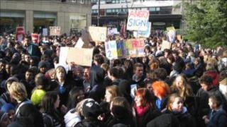 Студенты протестуют в Шеффилде