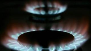 Gas