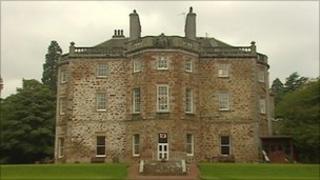 Leuchie House
