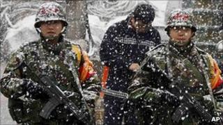 South Korean marines patrol on Yeonpyeong island (8 December 2010)