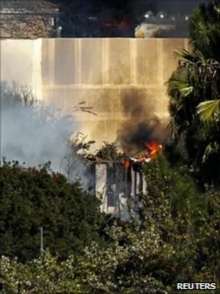 The house in Escondido on fire